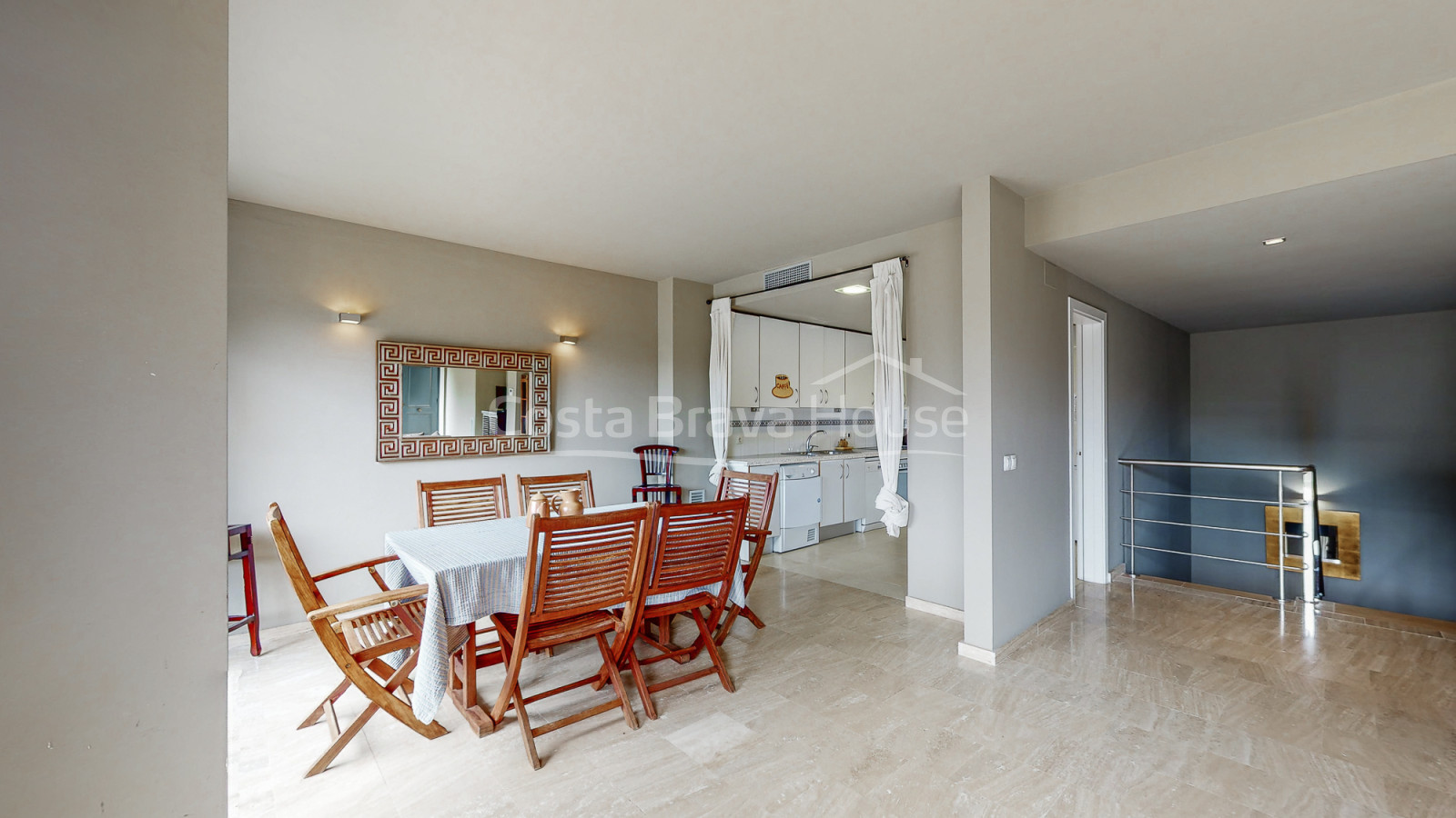 Luxury duplex in Begur Sa Tuna steps from the beach