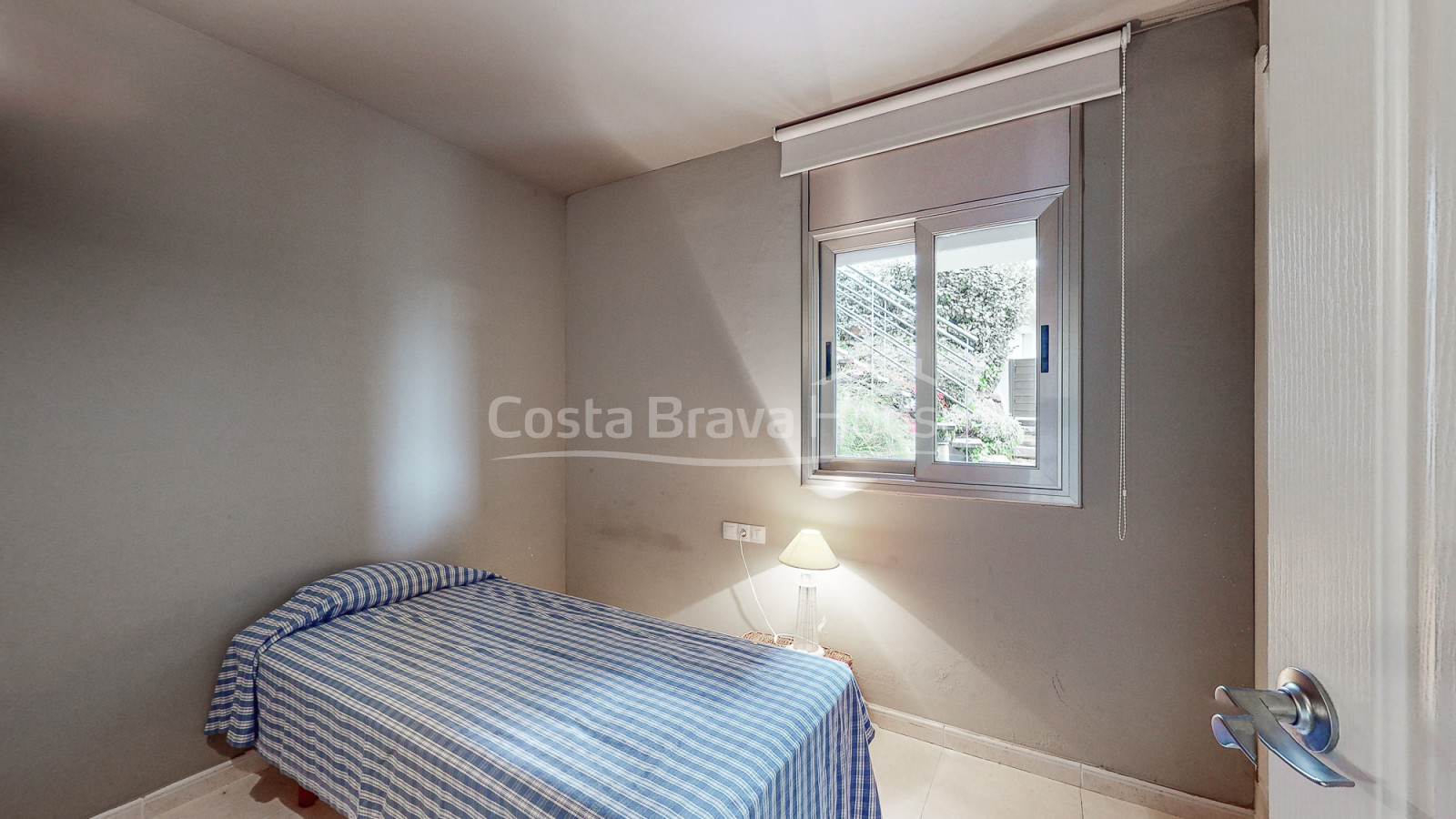Luxury duplex in Begur Sa Tuna steps from the beach