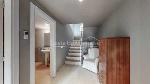 Luxury duplex in Begur Sa Tuna steps from the beach