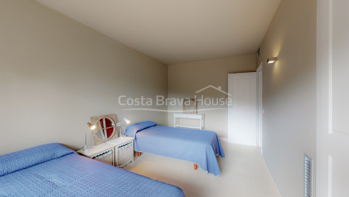 Luxury duplex in Begur Sa Tuna steps from the beach