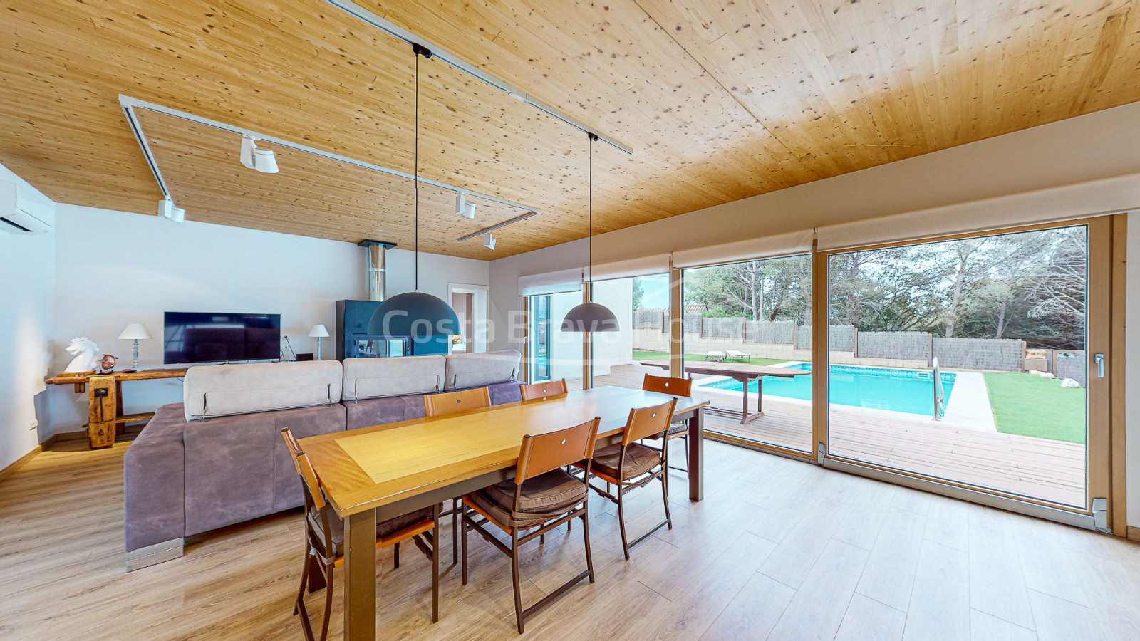 Casa con jardin y piscina en Tamariu, Costa Brava