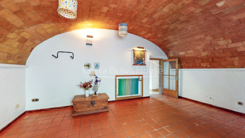 Charming village house in Llofriu, Baix Emporda