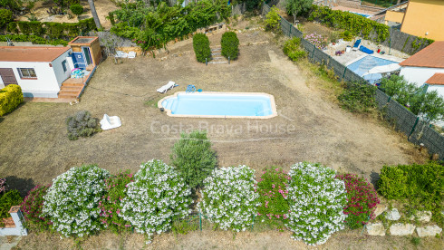Terreno edificable cerca de la playa Pals, Costa Brava