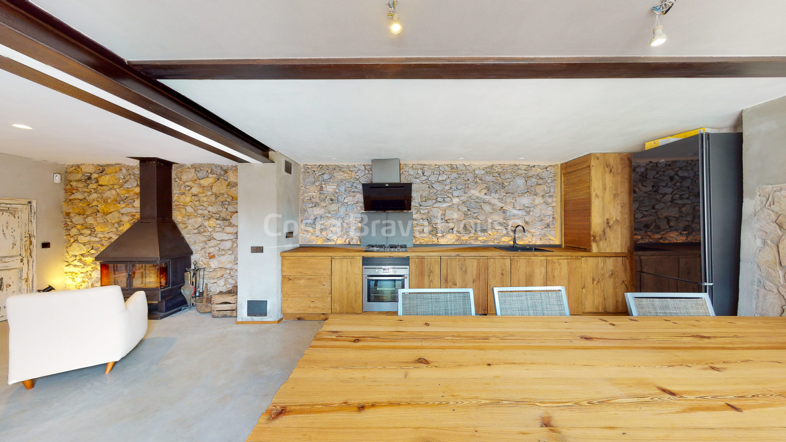 Casa de campo reformada en Esclanyà, Costa Brava
