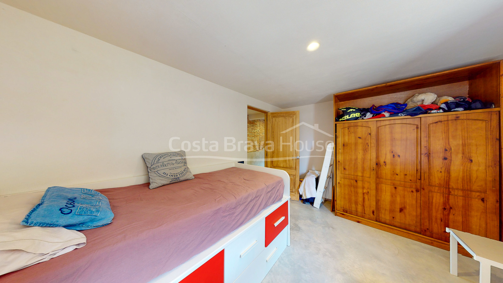 Casa de campo reformada en Esclanyà, Costa Brava