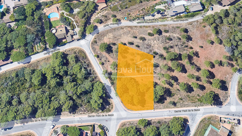 Plot with sea views and southeast orientation for sale in Begur