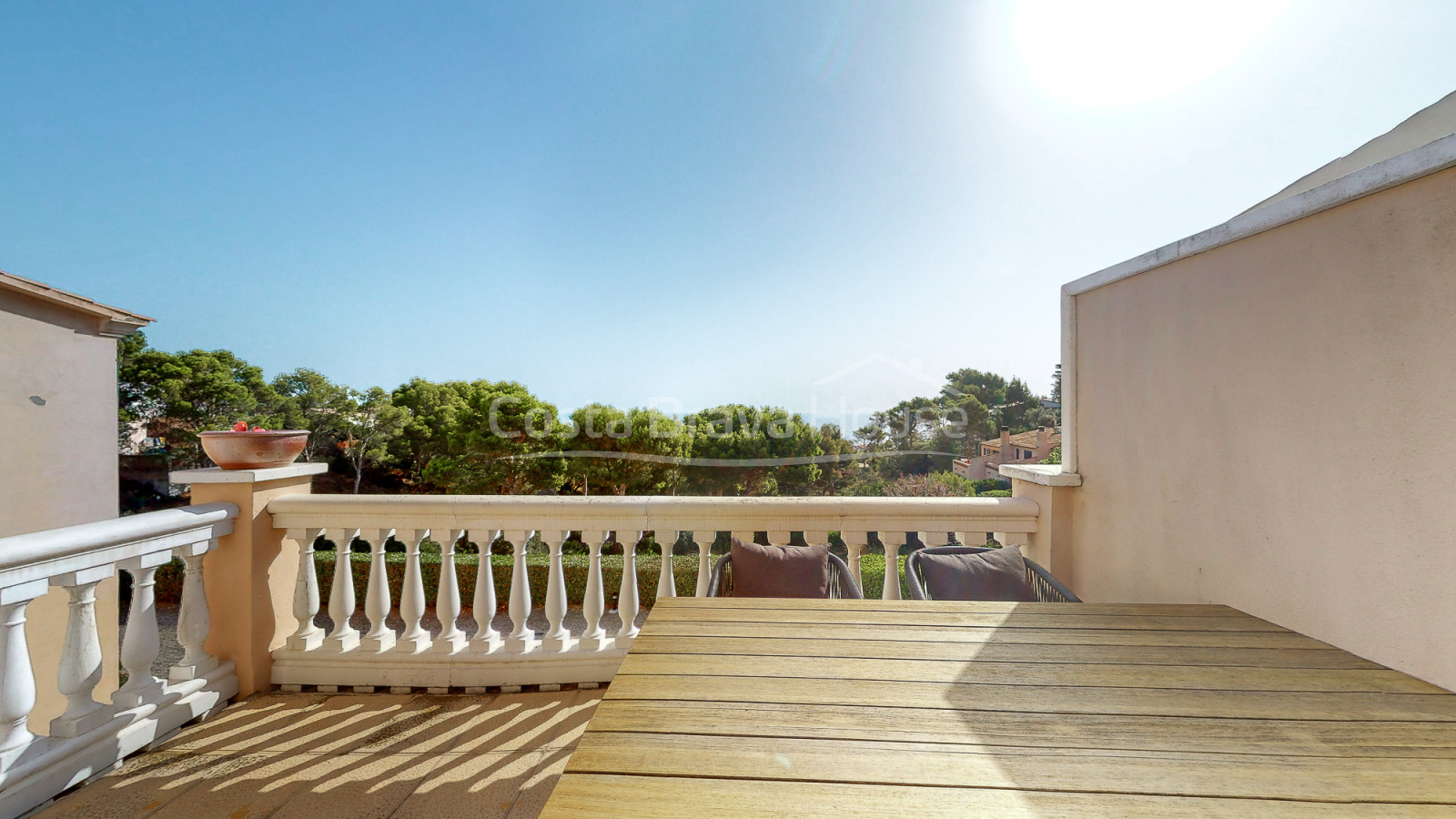 Apartment with sea views, terrace and pool in Begur Sa Tuna