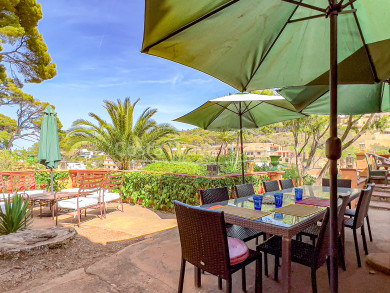 Dream house on Sa Riera beach in Begur: close to the Sea, with a pool and spaces to enjoy.