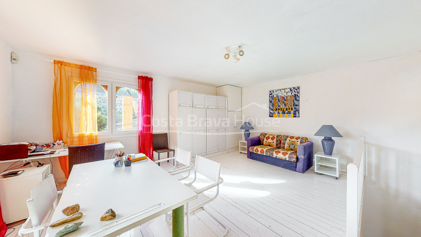 Huis met zwembad en onafhankelijk appartement te koop in Sa Riera (Begur)