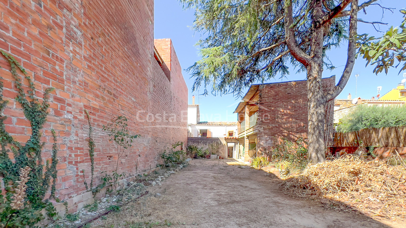 Casa de pueblo en venta en La Bisbal d’Empordà