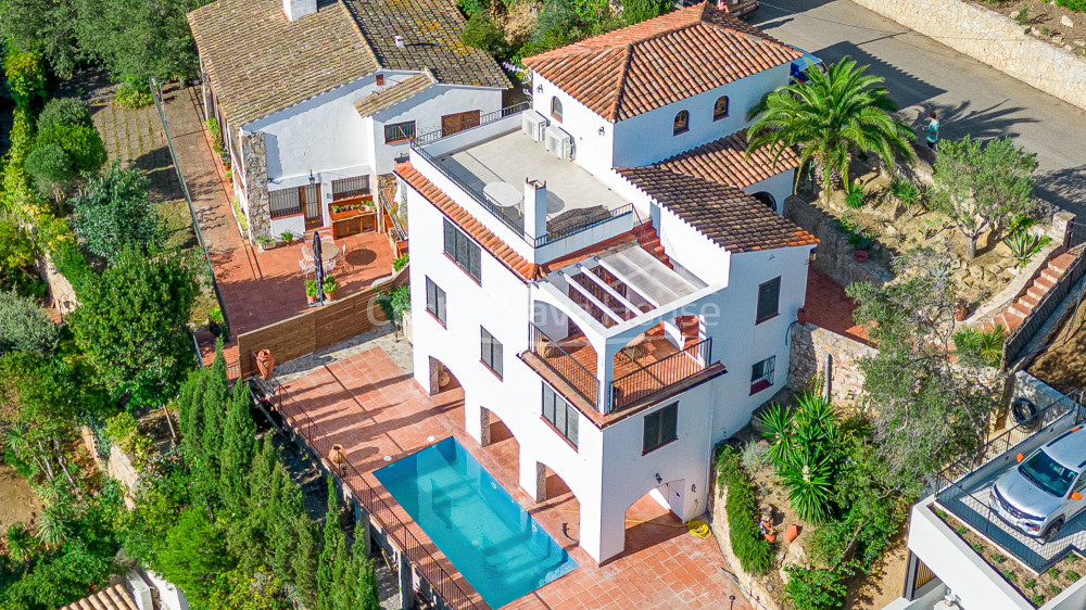 Maison méditerranéenne avec vue mer à Begur Sa Riera