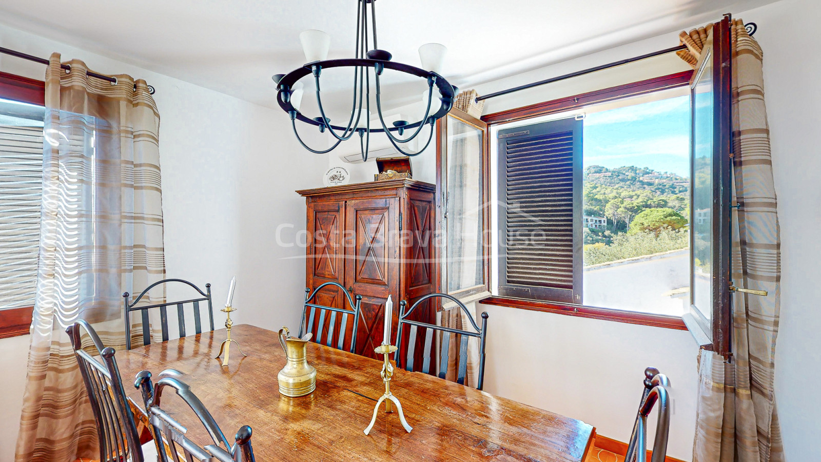 Maison méditerranéenne avec vue mer à Begur Sa Riera