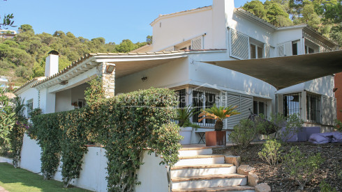Elegante villa con piscina en Begur Ses Costes Aiguablava