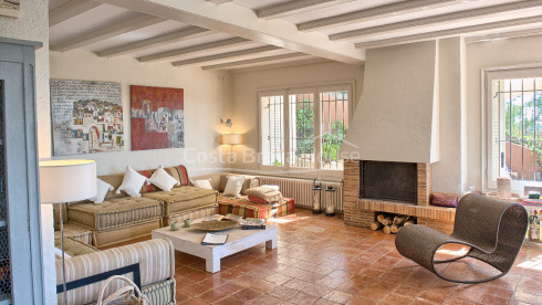 Elegante villa con piscina en Begur Ses Costes Aiguablava