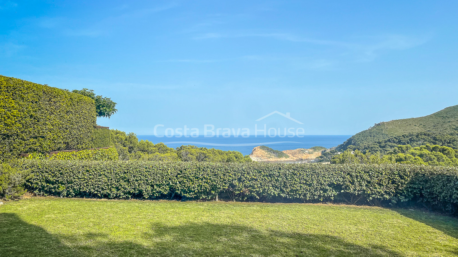 Casa de lujo en Aiguafreda, Begur con vistas al mar y piscina