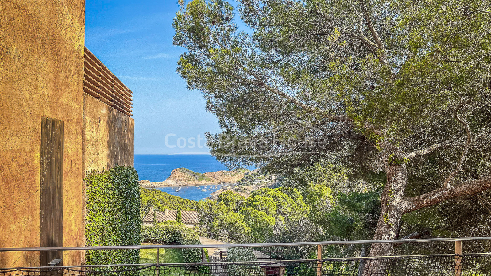 Casa de lujo en Aiguafreda, Begur con vistas al mar y piscina