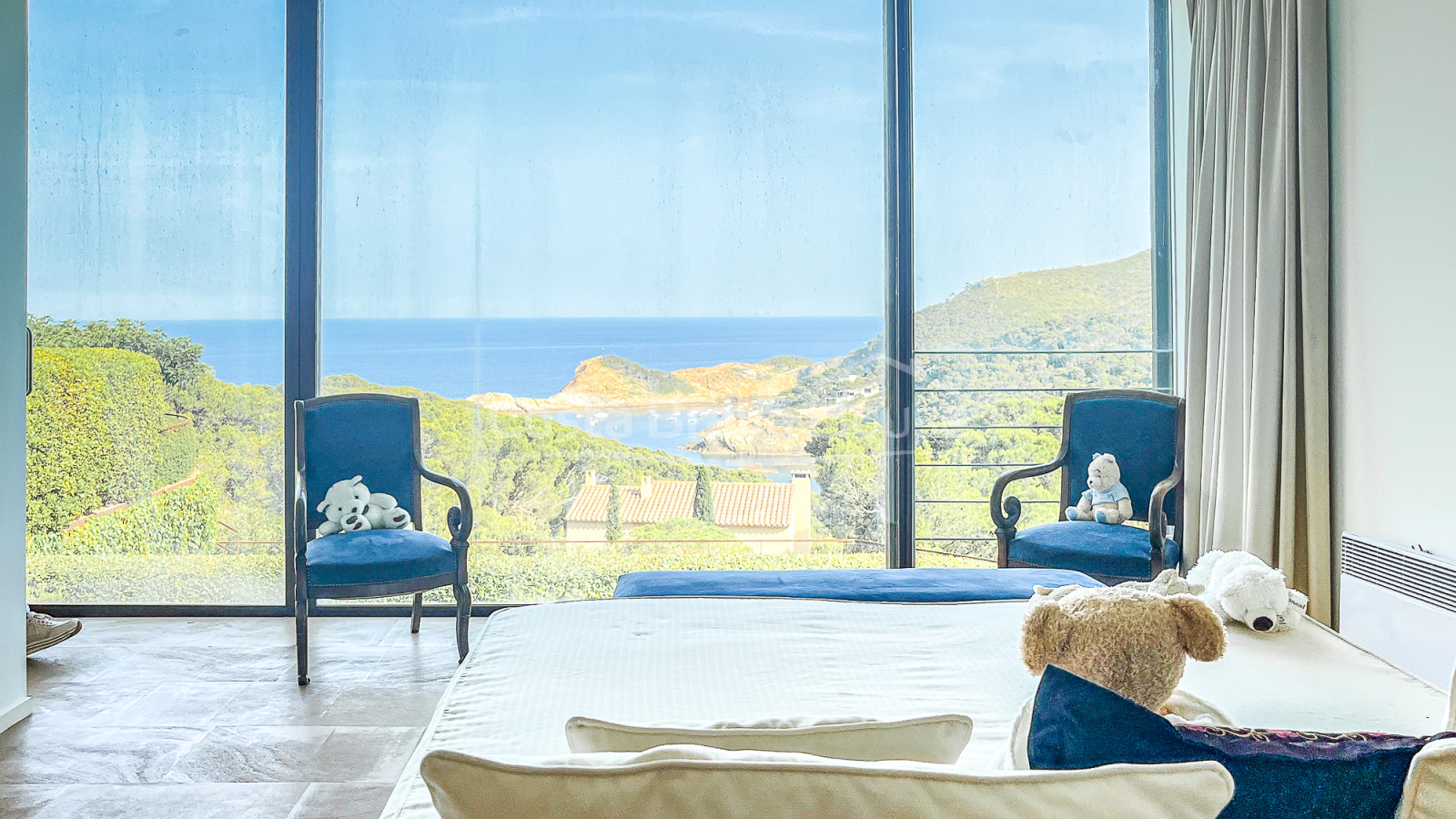 Casa de lujo en Aiguafreda, Begur con vistas al mar y piscina