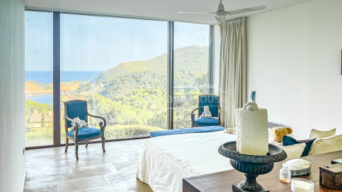 Maison de luxe à Aiguafreda, Begur avec vue sur la mer et piscine