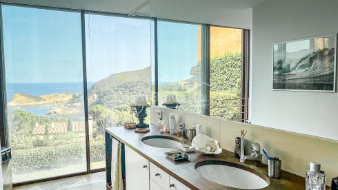 Casa de lujo en Aiguafreda, Begur con vistas al mar y piscina