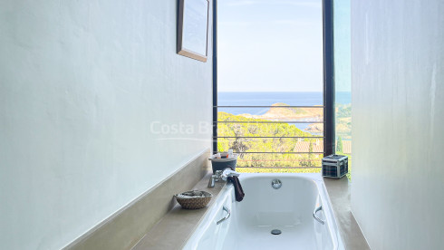 Casa de lujo en Aiguafreda, Begur con vistas al mar y piscina