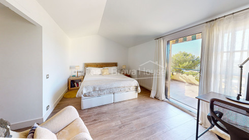 Casa a Llafranc amb vistes al mar i jardí privat