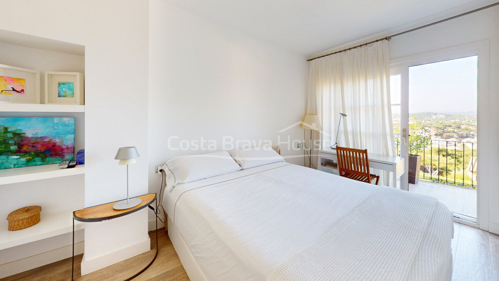 Casa a Llafranc amb vistes al mar i jardí privat