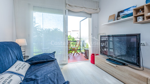 Apartamento con terraza y piscina en Calella de Palafrugell