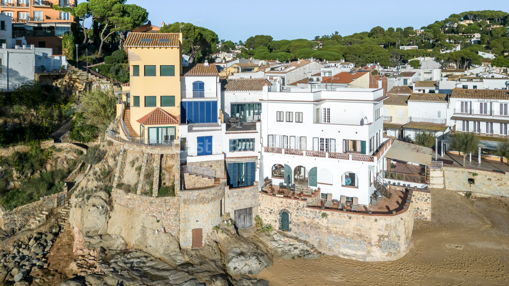 Casa en venda a Llafranc amb vista mar i accés directe a la platja