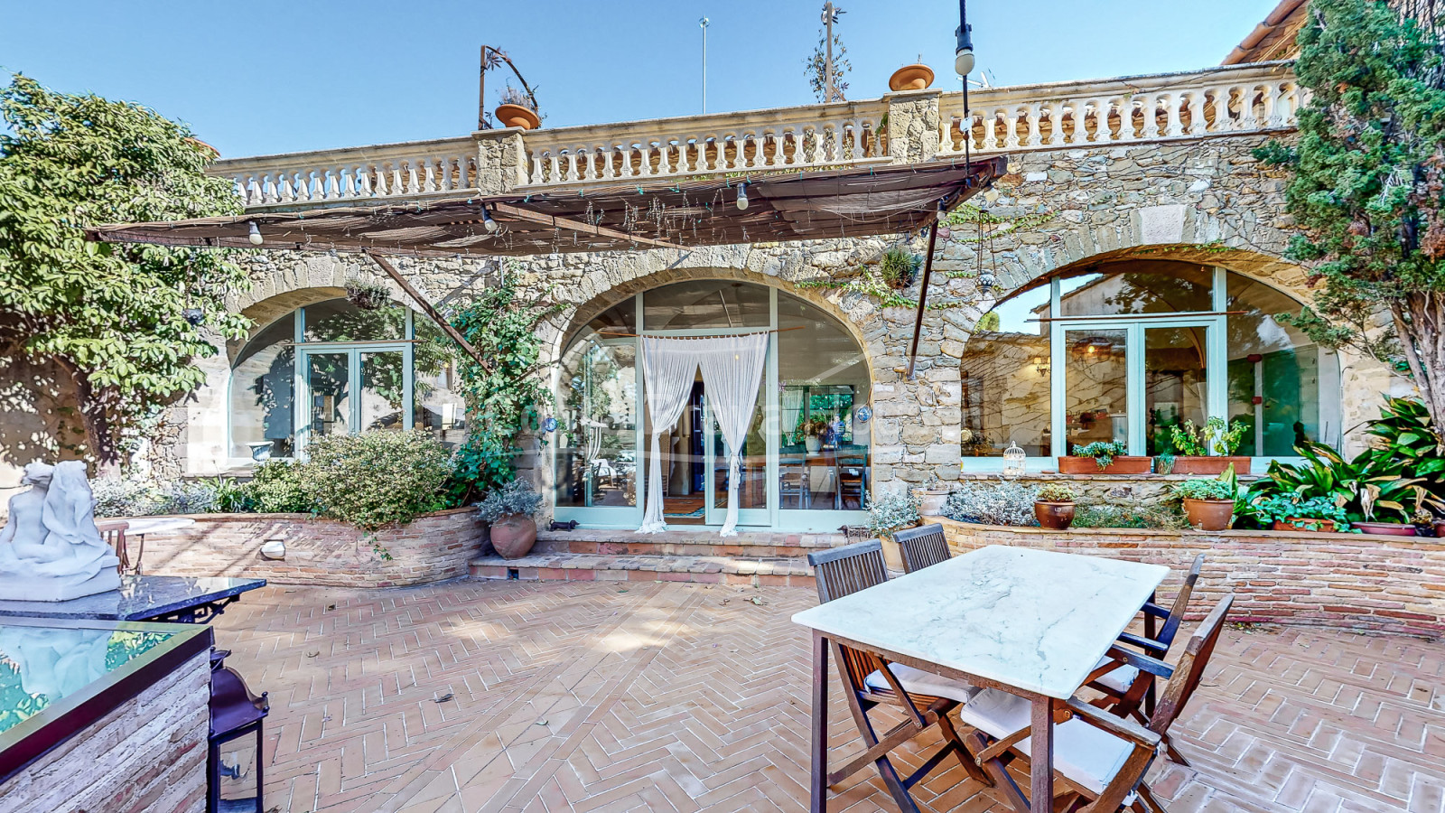Charmant hotel te koop in Monells, Baix Empordà