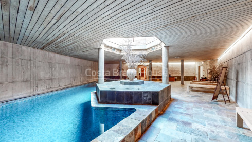Charmant hotel te koop in Monells, Baix Empordà