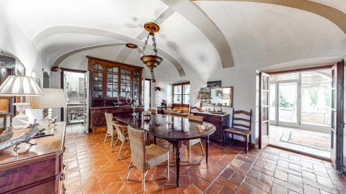 Charmant hotel te koop in Monells, Baix Empordà