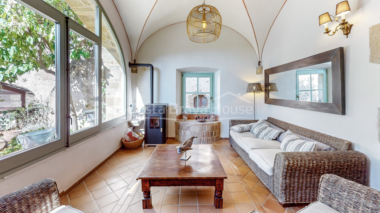 Charmant hotel te koop in Monells, Baix Empordà