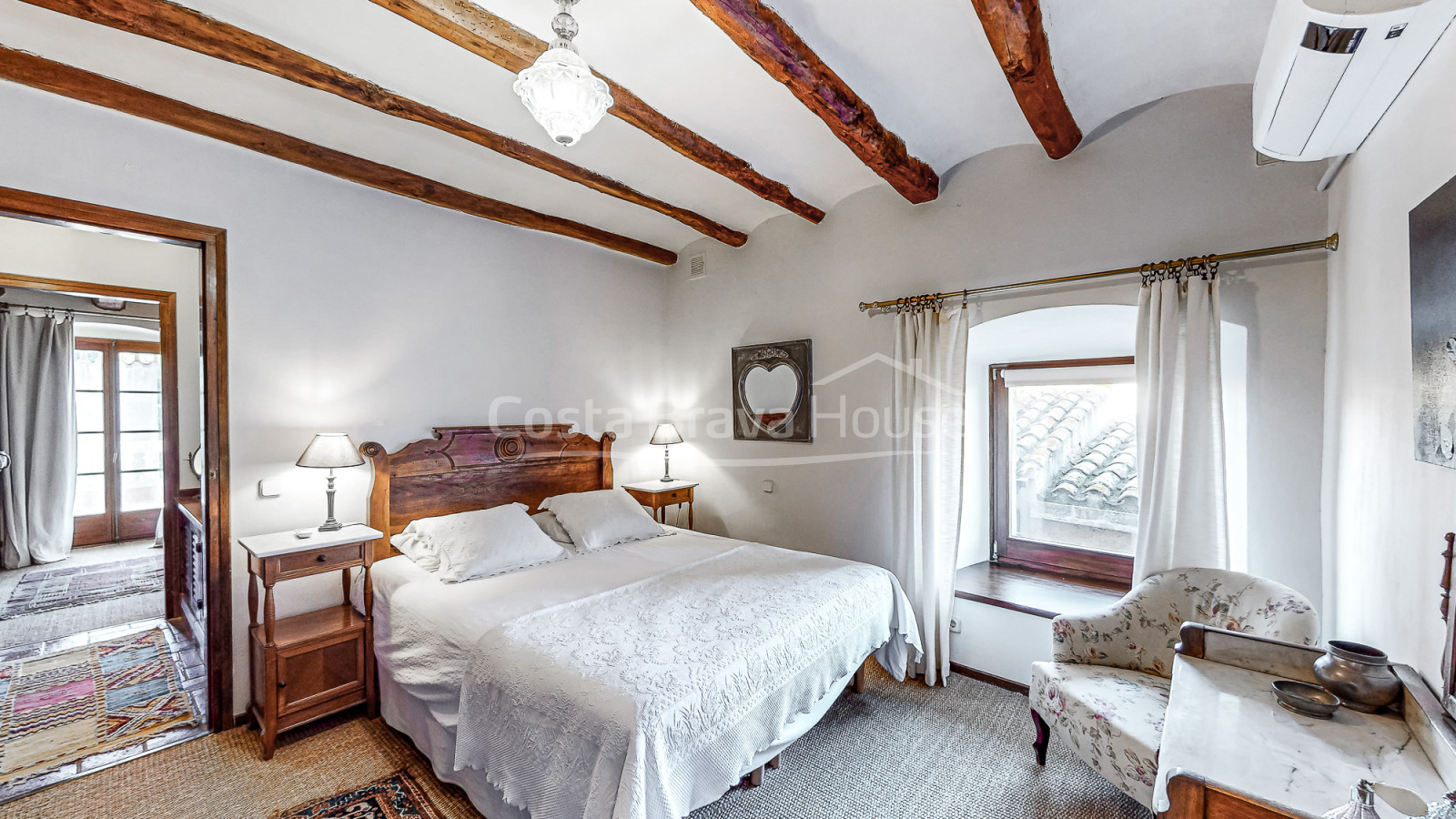 Charmant hotel te koop in Monells, Baix Empordà