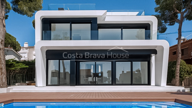 Moderna villa de lujo con vista al mar en Platja d'Aro, Costa Brava