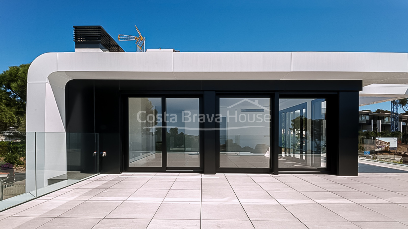 Modern luxury villa with sea views in Platja d'Aro, Costa Brava