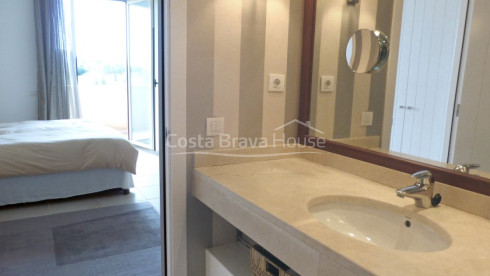 Casa con jardín privado en venta en Llafranc a 300 mtr de la playa