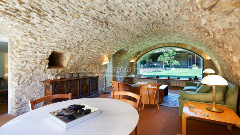 Exclusive catalan country house for sale in Fonteta, Forallac, Baix Emporda