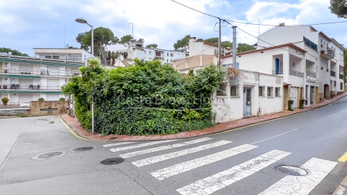 Edifici a reformar a Tamariu, Costa Brava