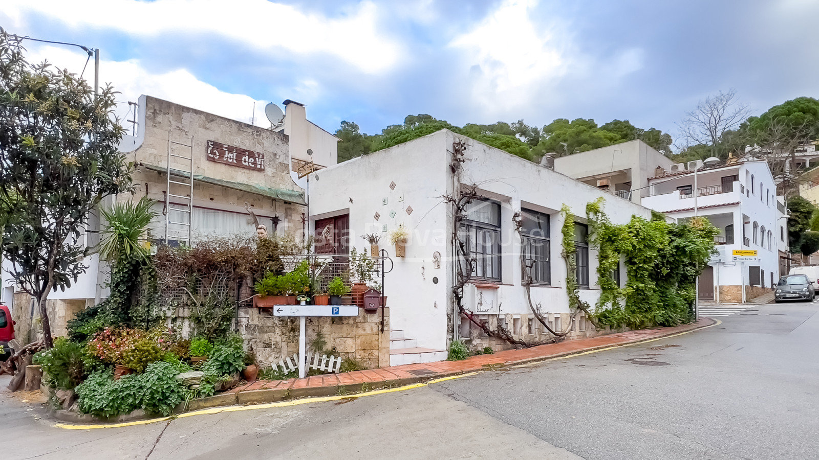 Edificio a reformar en Tamariu, Costa Brava