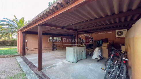 Casa de camp renovada en venda, Montràs, Baix Empordà