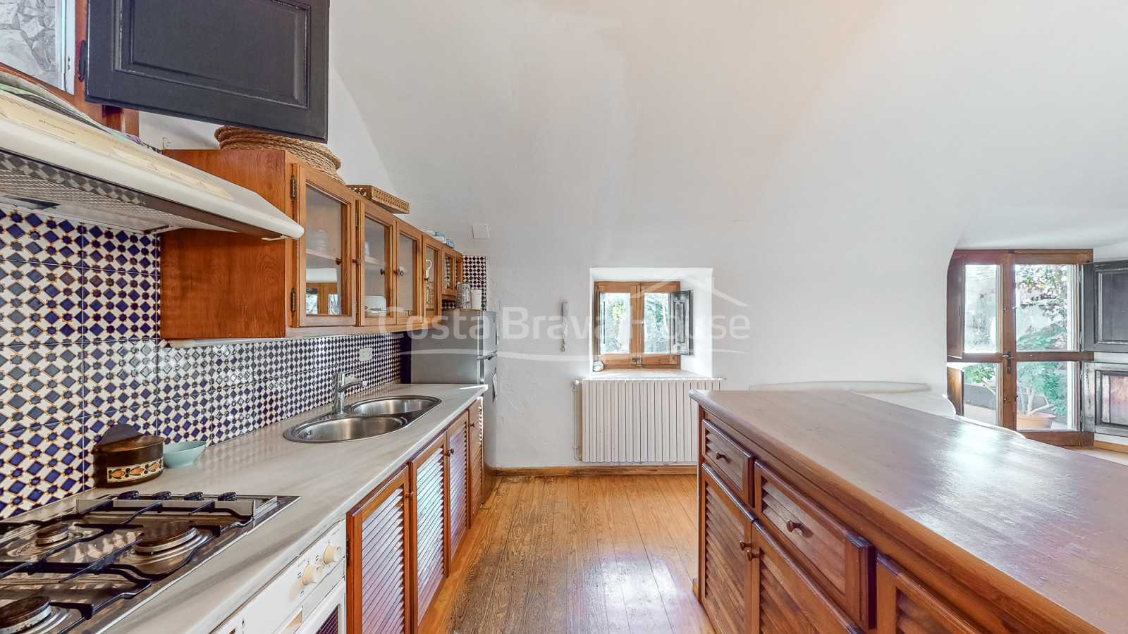 Gerenoveerd landhuis te koop, Mont-ras, Baix Empordà
