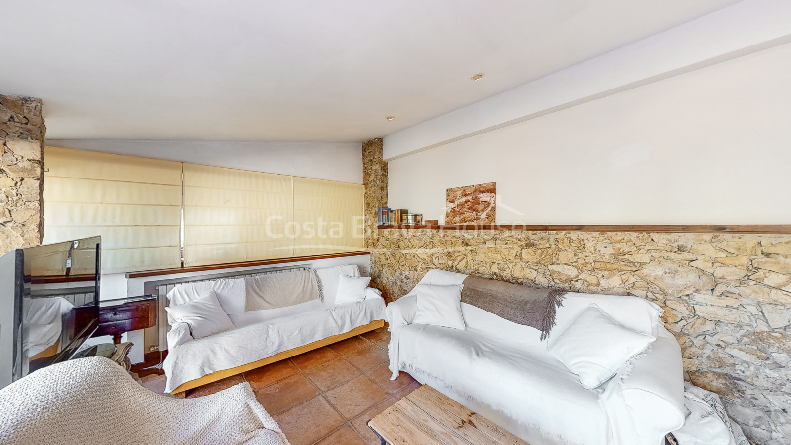 Casa de campo renovada en venda, Montrás, Baix Empordà