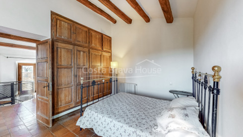 Gerenoveerd landhuis te koop, Mont-ras, Baix Empordà