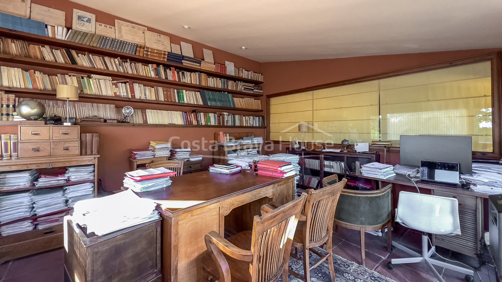 Gerenoveerd landhuis te koop, Mont-ras, Baix Empordà
