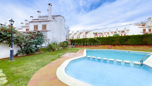 Terraced house for sale in Torre Valentina, Calonge