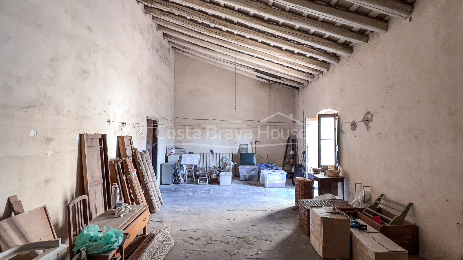 Maison historique rénovée à vendre à Torroella de Montgrí