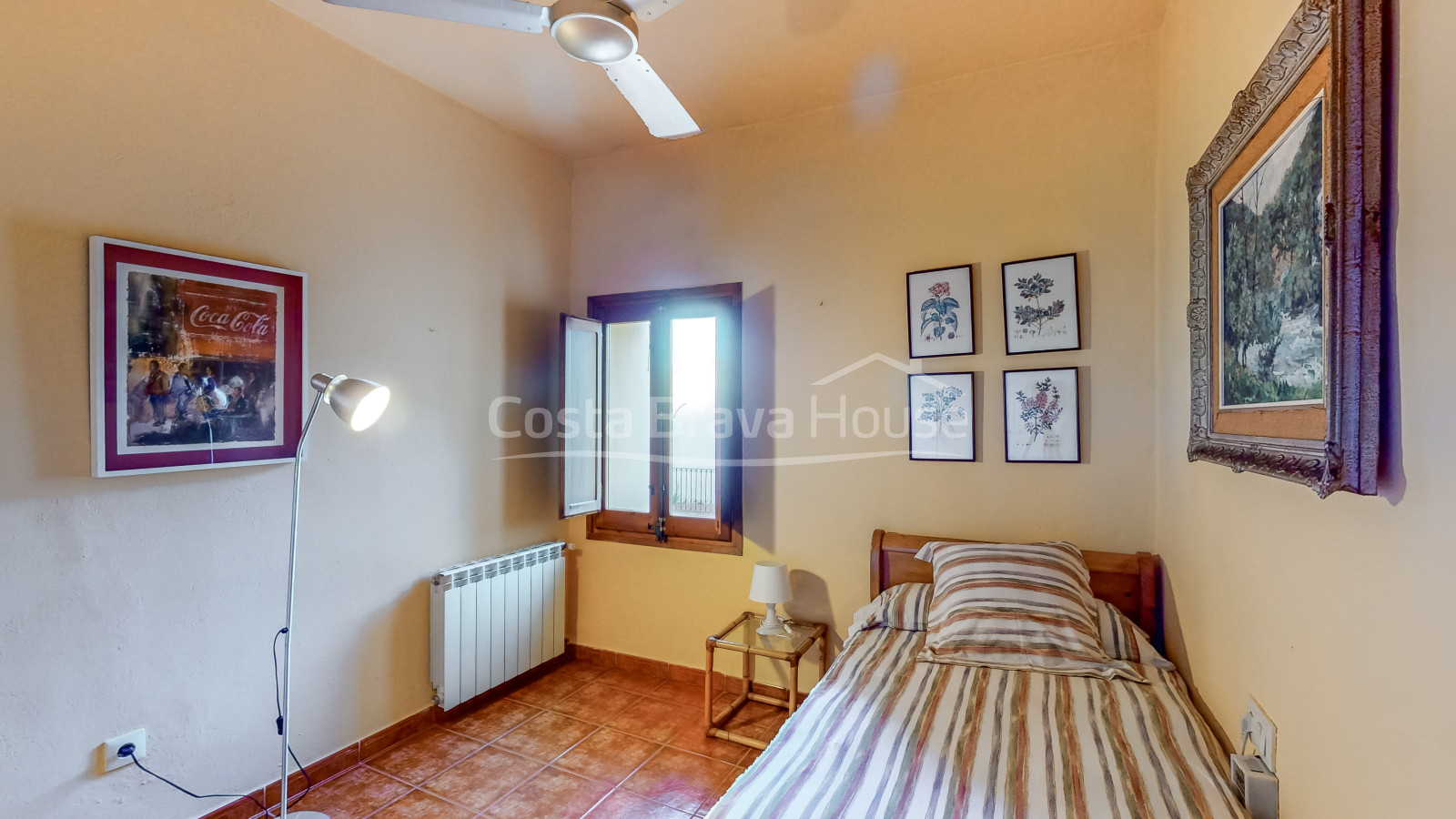 Refurbished Rustic House for Sale in Begur, Costa Brava