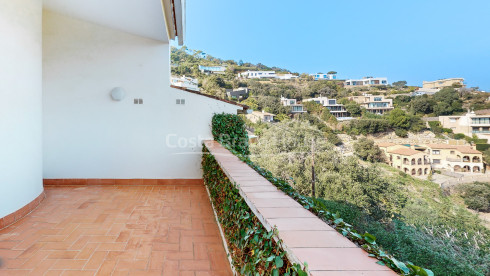 Casa en Sa Riera, Begur | Vistas al Mar y Piscina