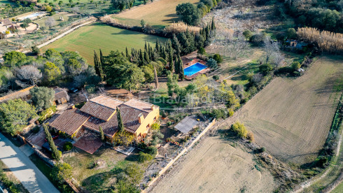 Finca Rústica de Lujo en Cruilles, Baix Empordà