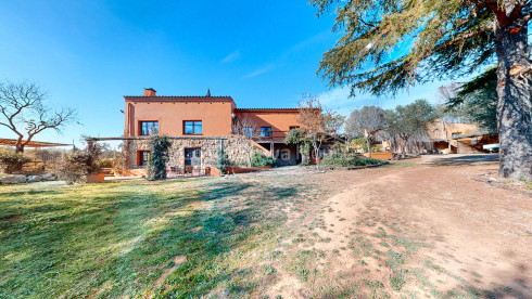 Luxury Rustic Property in Cruilles, Baix Empordà